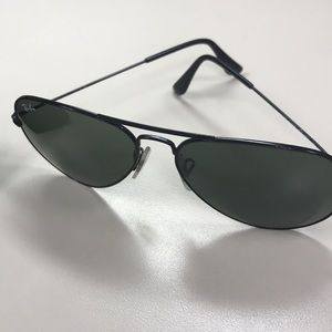 Ray Ban all black aviators